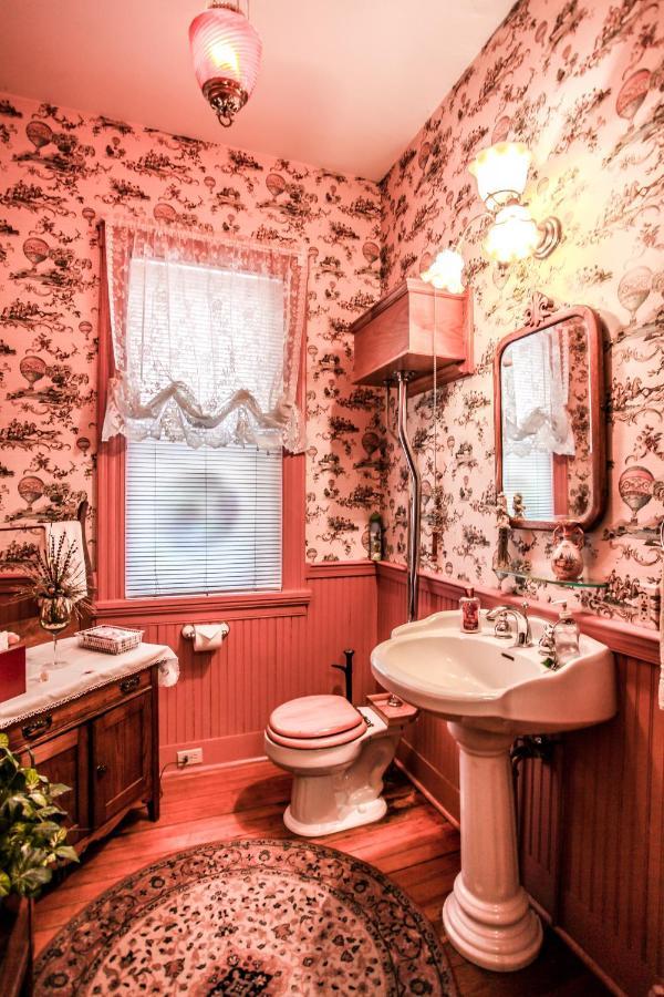 Hollerstown Hill Bed And Breakfast Frederick Bagian luar foto